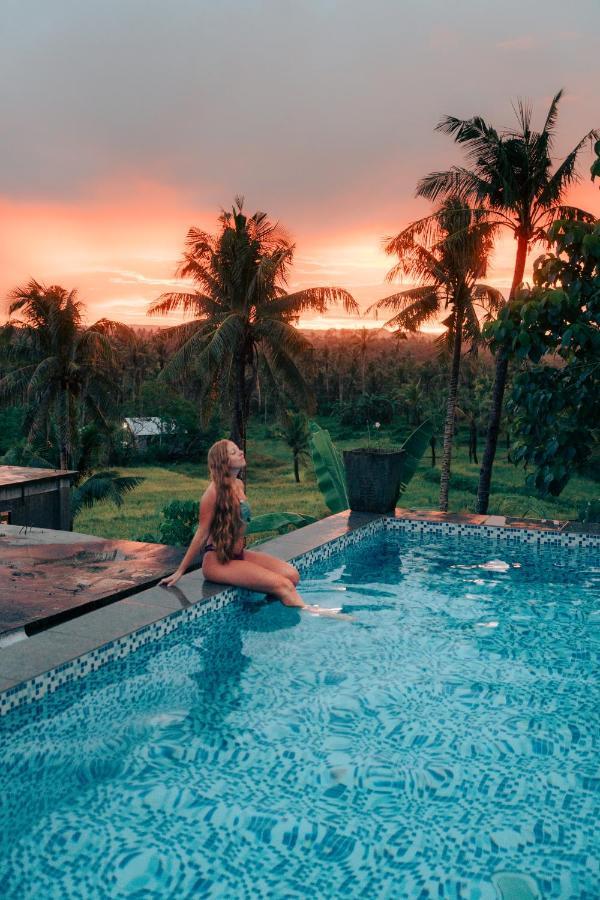 Lexias Hostel And Workspace - Siargao Catangnan Екстериор снимка